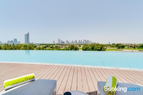 Vida Emirates Hills Residences Hotel *